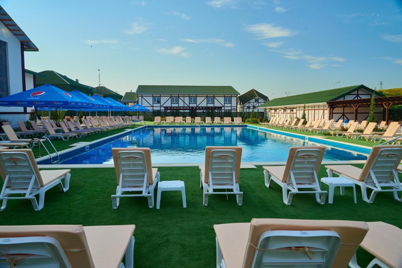 Hotel Lubenska Sloboda Vilsanka Kültér fotó