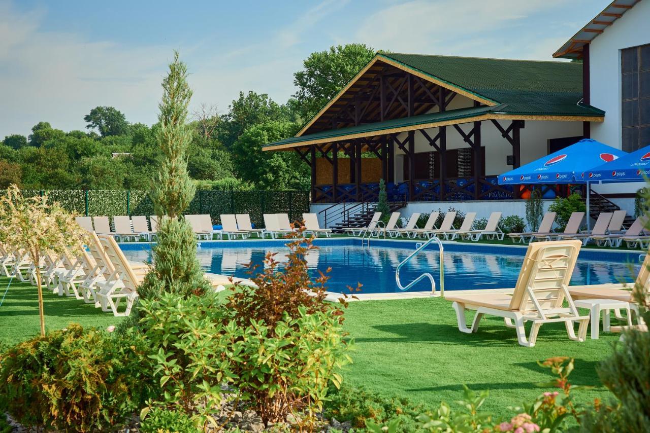 Hotel Lubenska Sloboda Vilsanka Kültér fotó