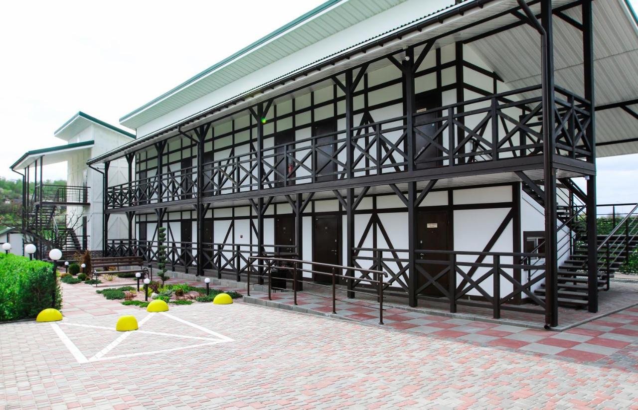 Hotel Lubenska Sloboda Vilsanka Kültér fotó