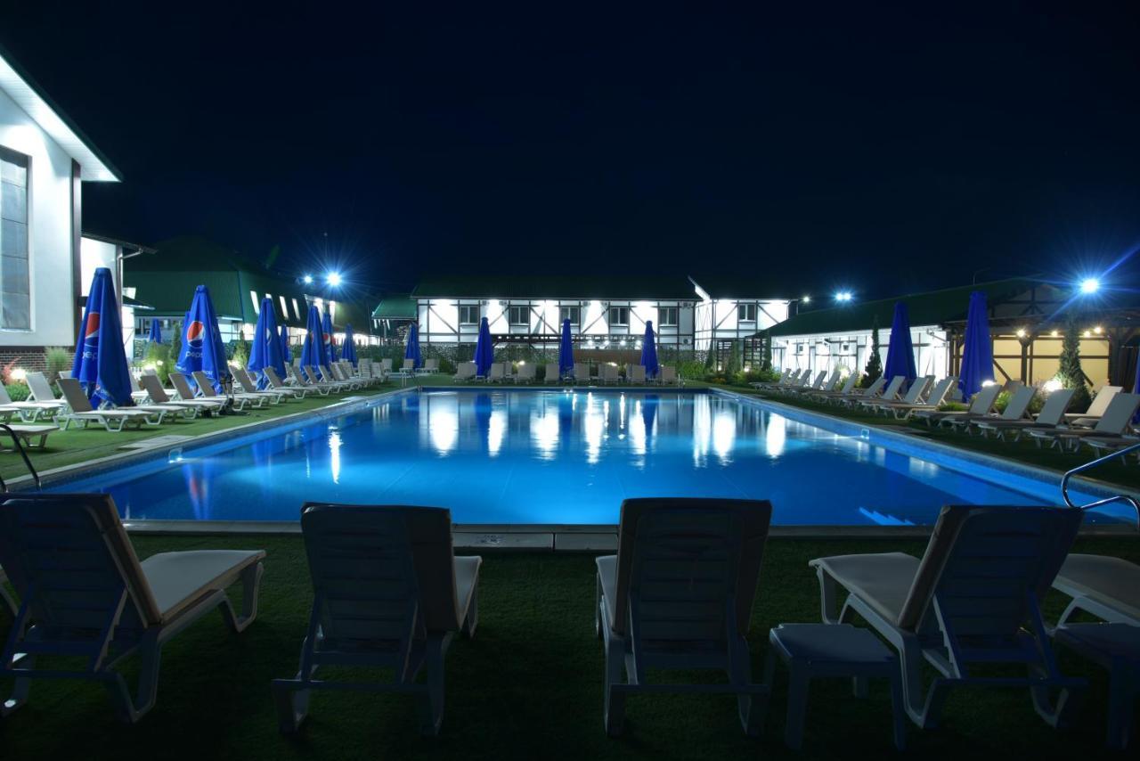 Hotel Lubenska Sloboda Vilsanka Kültér fotó