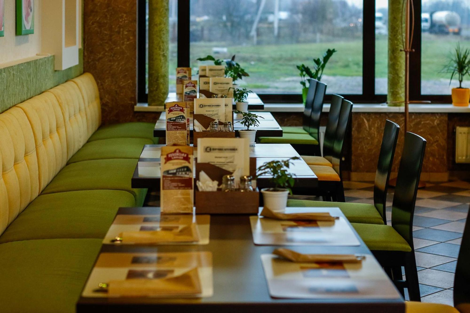Hotel Lubenska Sloboda Vilsanka Kültér fotó