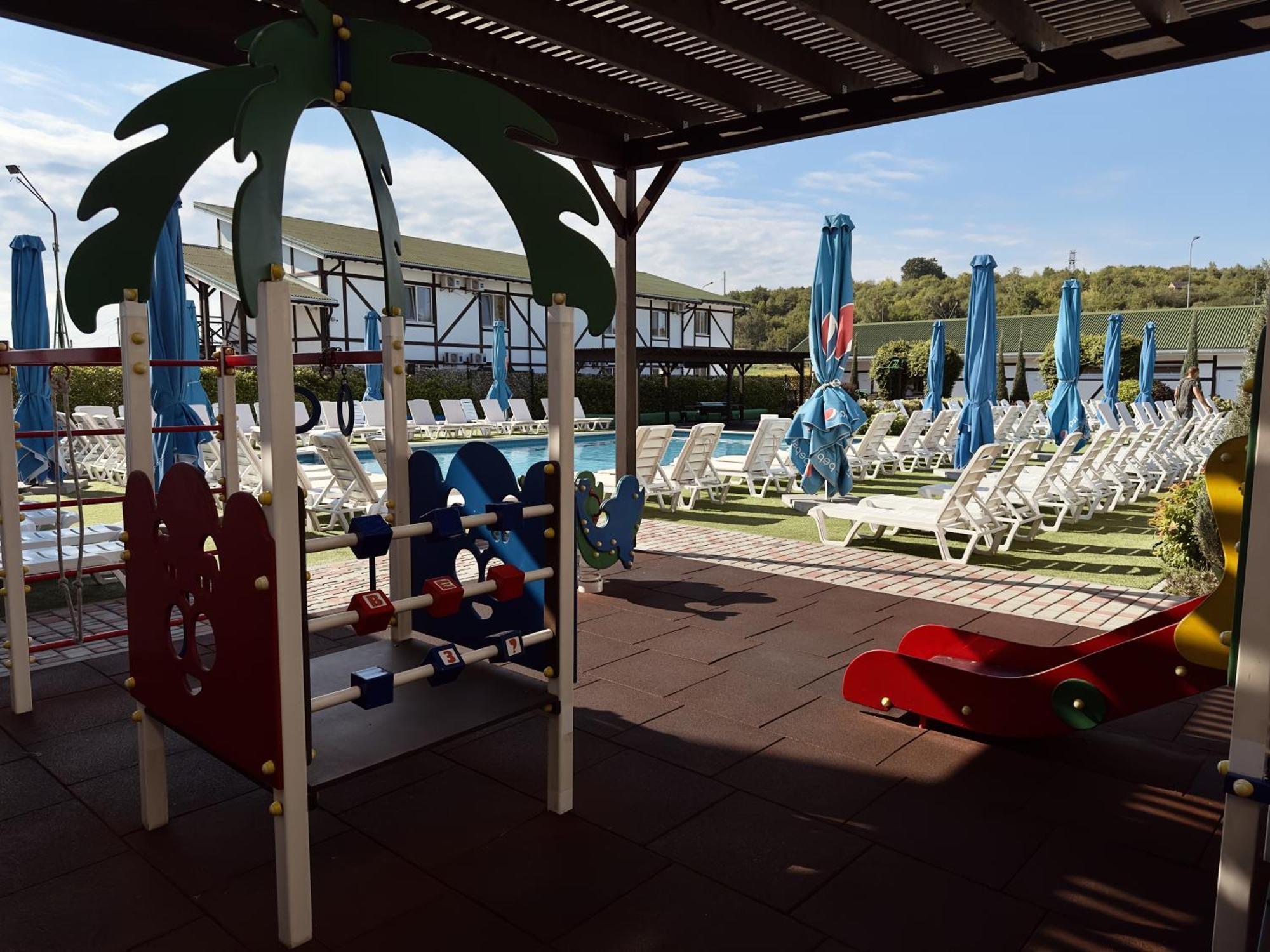 Hotel Lubenska Sloboda Vilsanka Kültér fotó