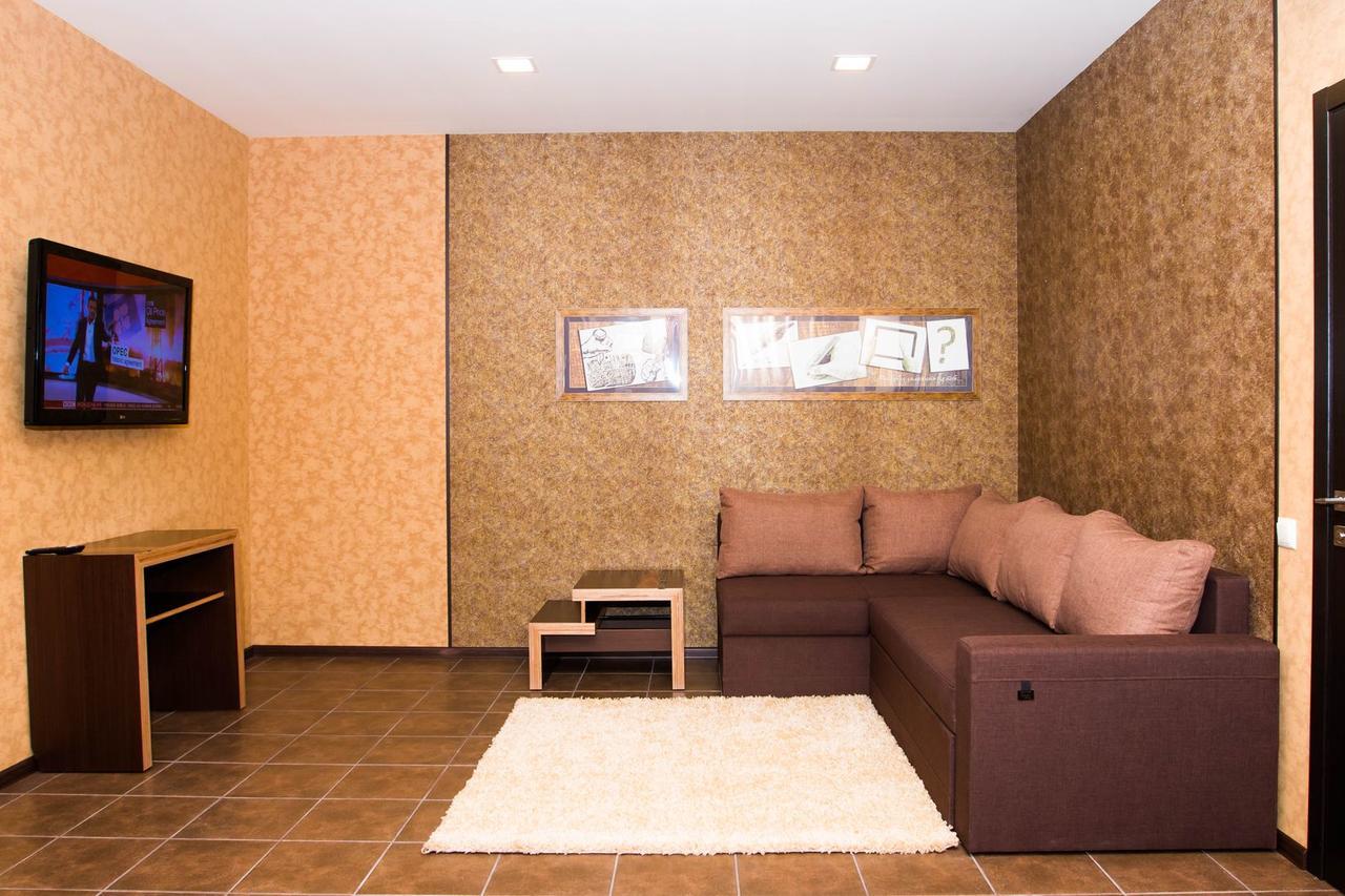 Hotel Lubenska Sloboda Vilsanka Kültér fotó