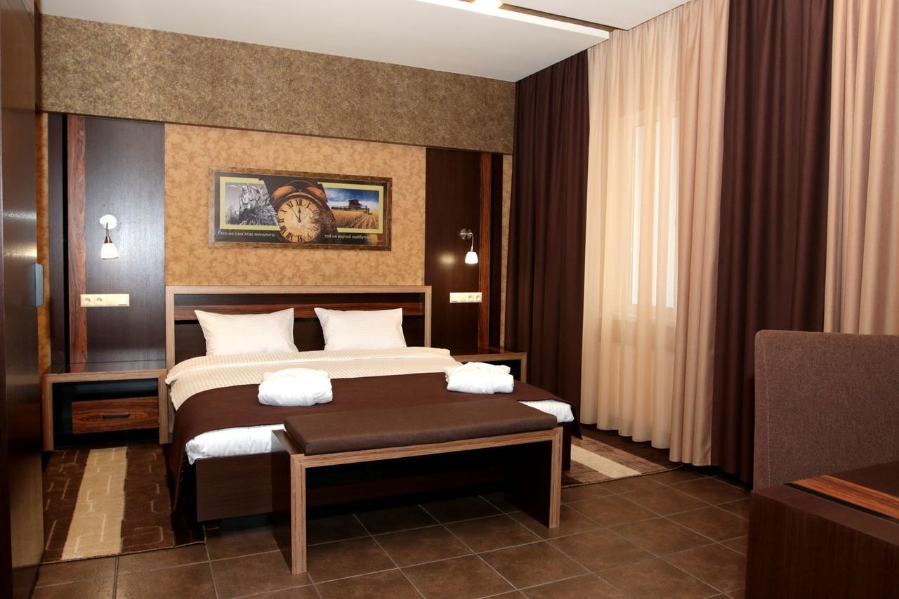 Hotel Lubenska Sloboda Vilsanka Kültér fotó